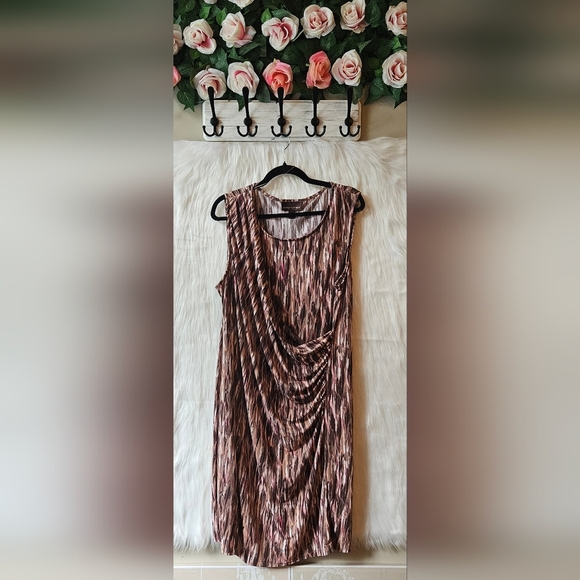 Dana Buchman Ruched Drape Abstract Midi Dress - Picture 1 of 7